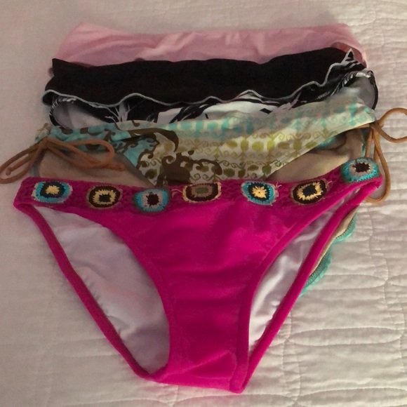 Athleta Other - 💕 Swim Bottoms Lot 🏄🏻‍♀️